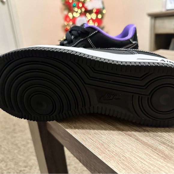 Nike Air Forces youth 5.5 women’s 7. - Picture 4 of 6